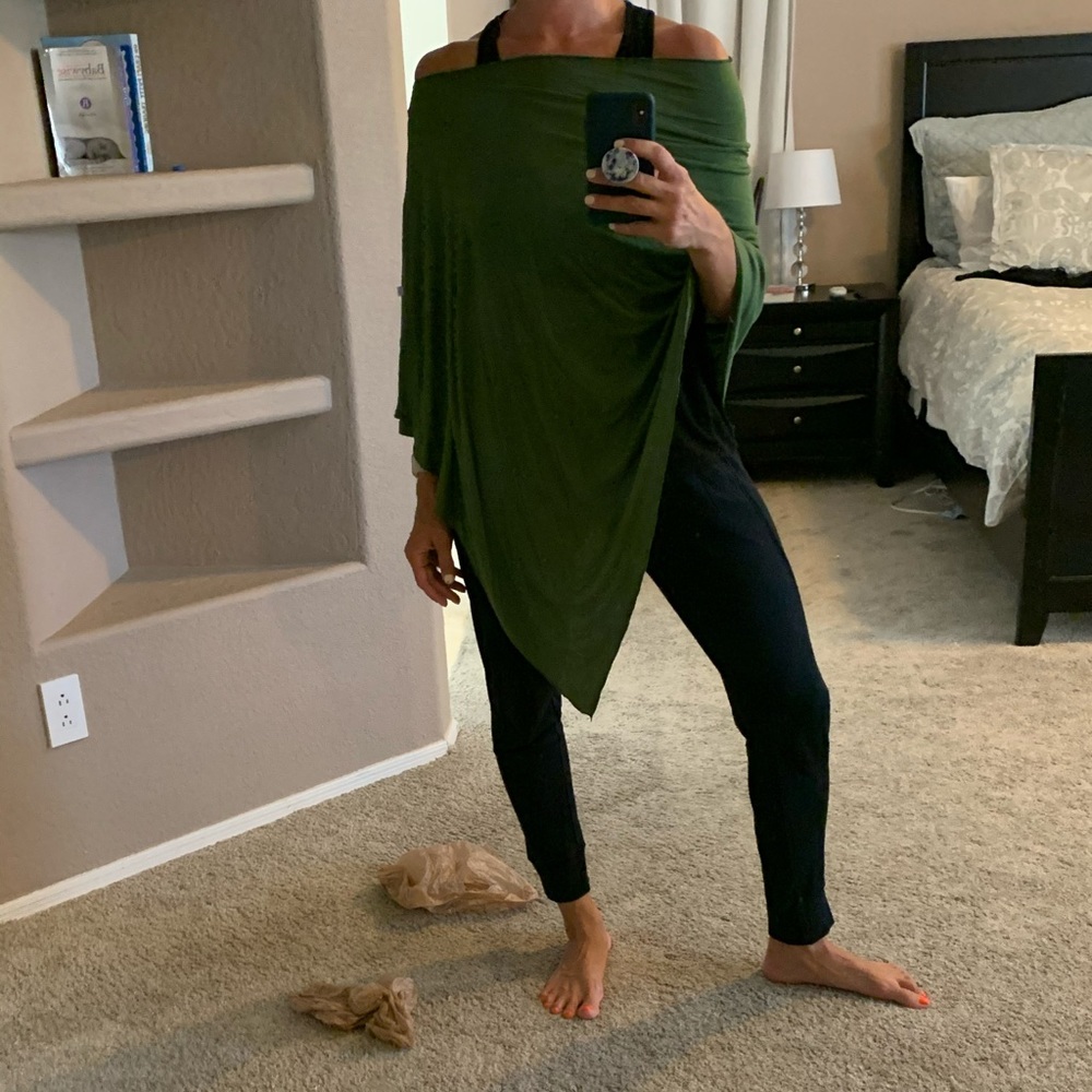 2 Coverme breastfeeding ponchos